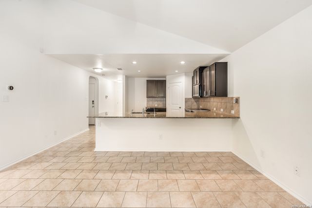 1803 Emerald Edge, San Antonio, TX 78245