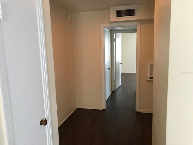 118 RIGGINS STREET, Lakeland, FL 33801