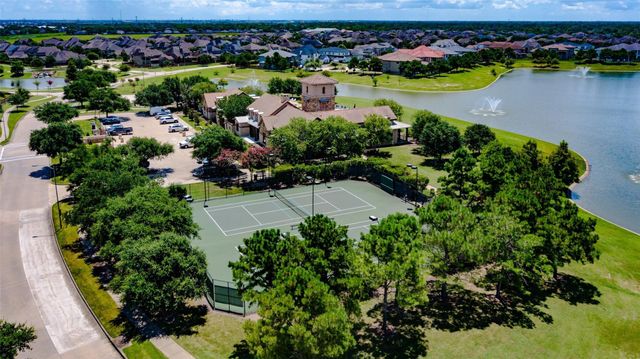 10918 Menaggio Court, Richmond, TX 77406