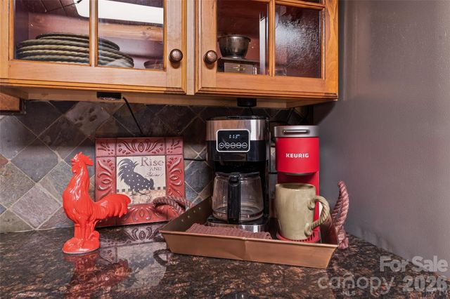 12 Victoria Rose Lane, Waynesville, NC 28785