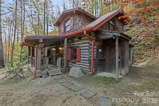 12 Victoria Rose Lane, Waynesville, NC 28785