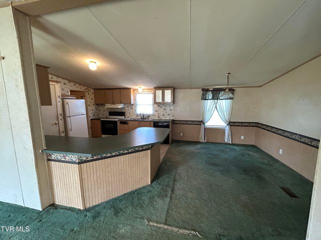 1861 Corby Bridge Road, Chuckey, TN 37641