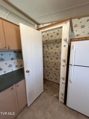 1861 Corby Bridge Road, Chuckey, TN 37641