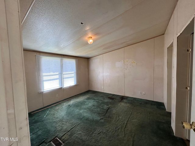 1861 Corby Bridge Road, Chuckey, TN 37641