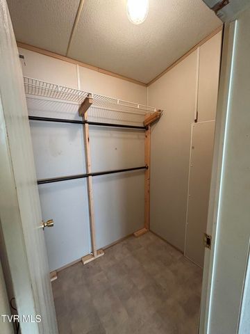 1861 Corby Bridge Road, Chuckey, TN 37641