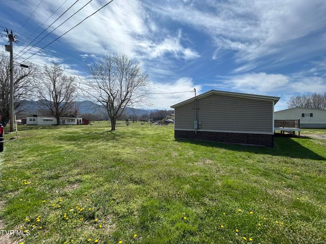 1861 Corby Bridge Road, Chuckey, TN 37641