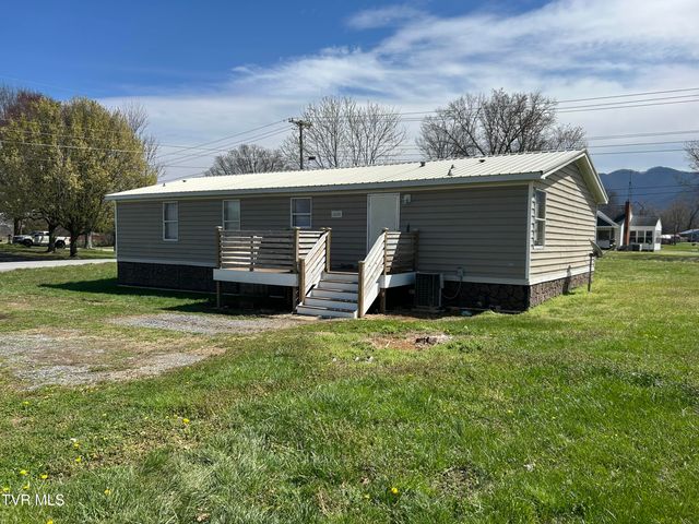 1861 Corby Bridge Road, Chuckey, TN 37641