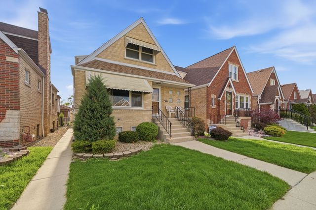 5422 S Oak Park Avenue, Chicago, IL 60638