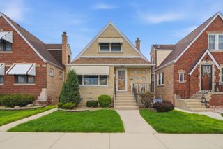 5422 S Oak Park Avenue, Chicago, IL 60638