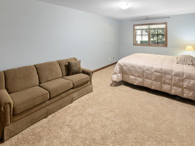 4037 Heritage Lane SE, Prior Lake, MN 55372