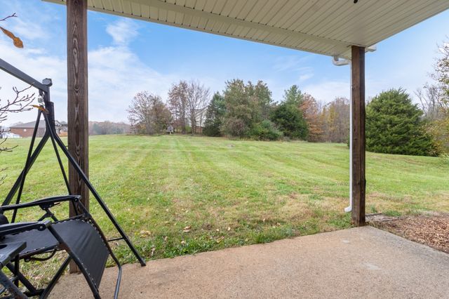 3020 Seven Mile Ferry Rd, Clarksville, TN 37040