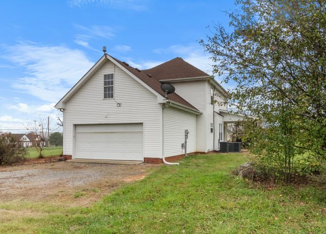 3020 Seven Mile Ferry Rd, Clarksville, TN 37040