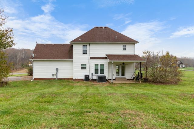 3020 Seven Mile Ferry Rd, Clarksville, TN 37040