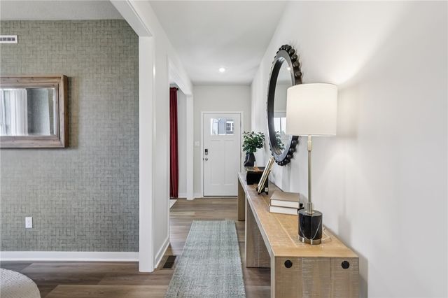 218 Rolling Mill Lane, Jefferson Hills, PA 15332