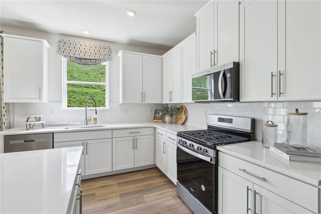 218 Rolling Mill Lane, Jefferson Hills, PA 15332