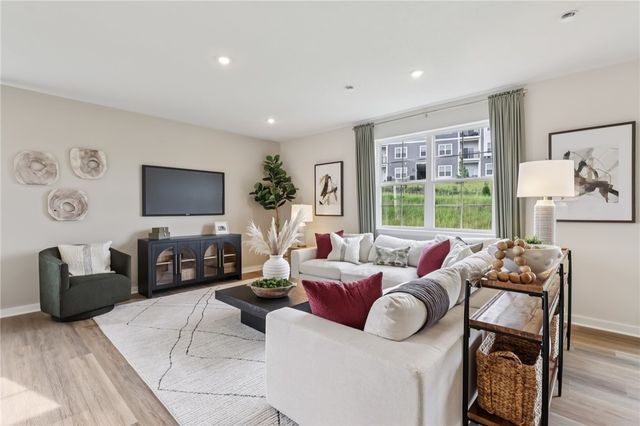 218 Rolling Mill Lane, Jefferson Hills, PA 15332