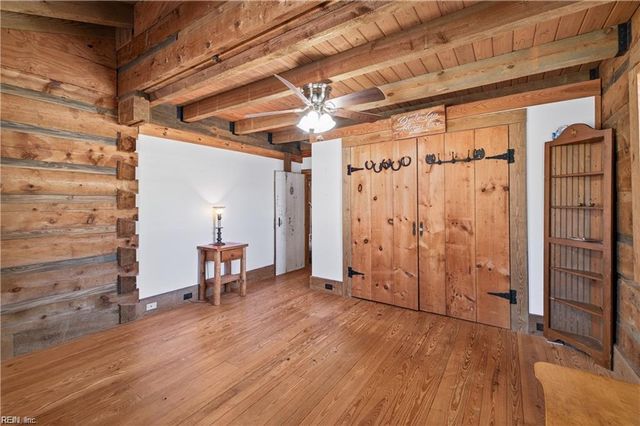 2820 Bunch Walnuts RD, Chesapeake, VA 23322