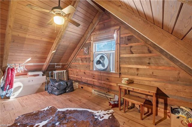 2820 Bunch Walnuts RD, Chesapeake, VA 23322