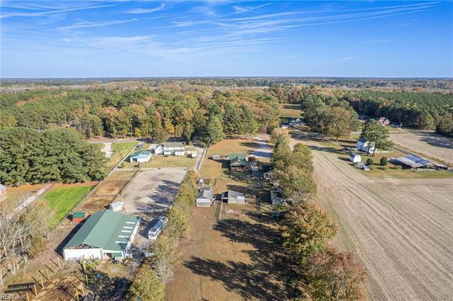 2820 Bunch Walnuts RD, Chesapeake, VA 23322