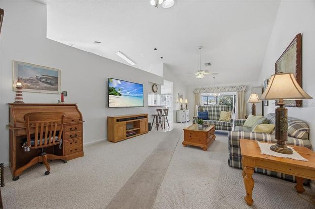 502 EASTLAKE DRIVE, Haines City, FL 33844