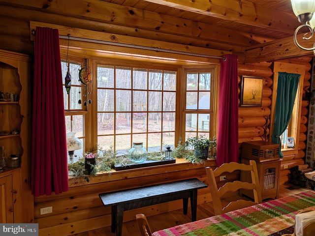 23209 COLTON POINT RD, Avenue, MD 20609