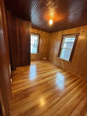 34 Maple Ave 2, Nahant, MA 01908