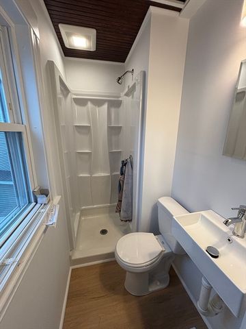 34 Maple Ave 2, Nahant, MA 01908