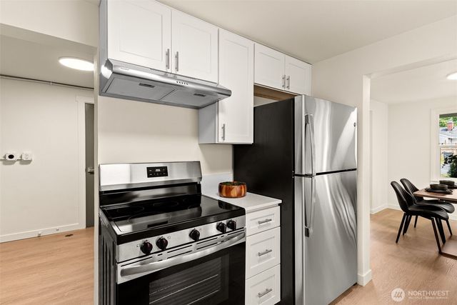 14643 8th Avenue SW, Burien, WA 98166