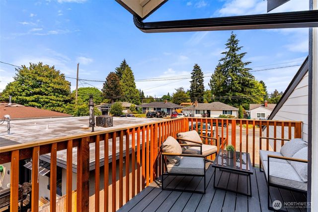 14643 8th Avenue SW, Burien, WA 98166