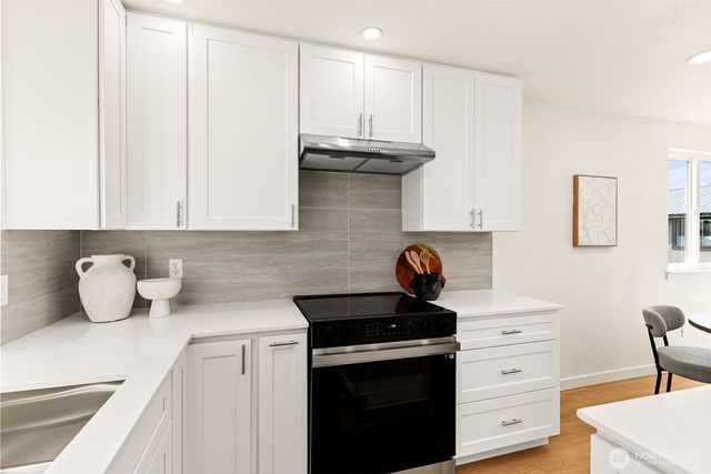 14643 8th Avenue SW, Burien, WA 98166