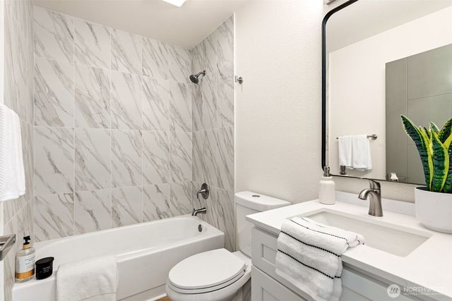 14643 8th Avenue SW, Burien, WA 98166