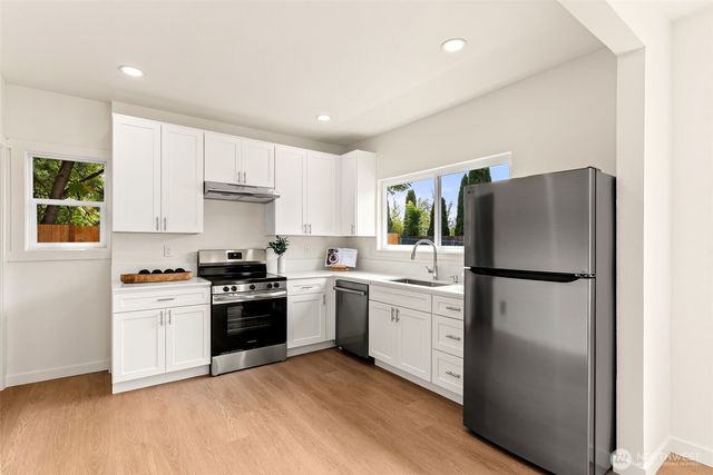 14643 8th Avenue SW, Burien, WA 98166