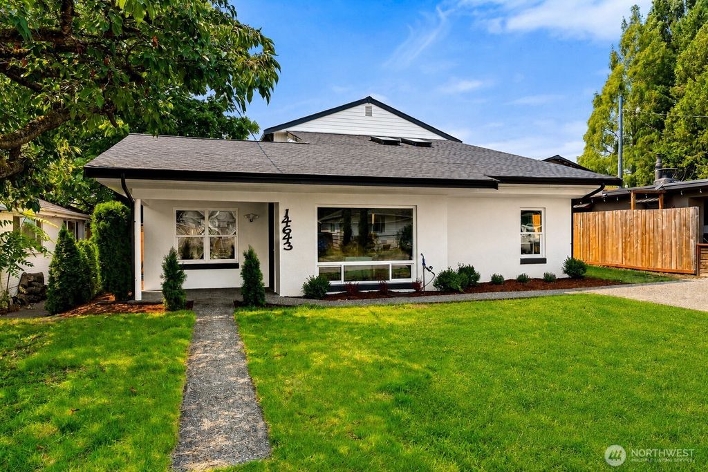 14643 8th Avenue SW, Burien, WA 98166
