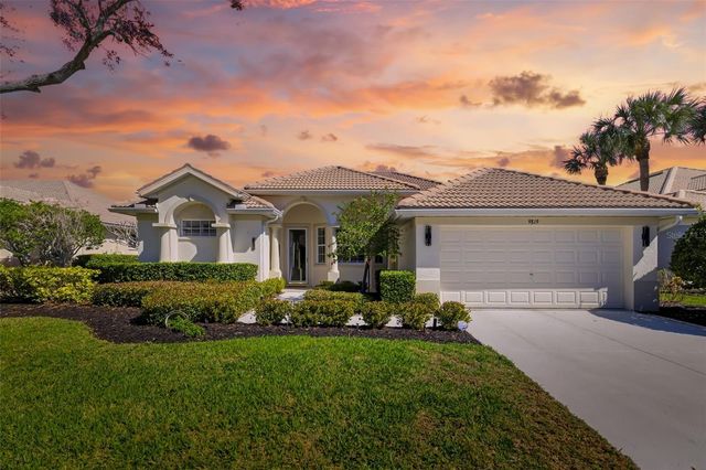 9819 DISCOVERY TERRACE, Bradenton, FL 34212