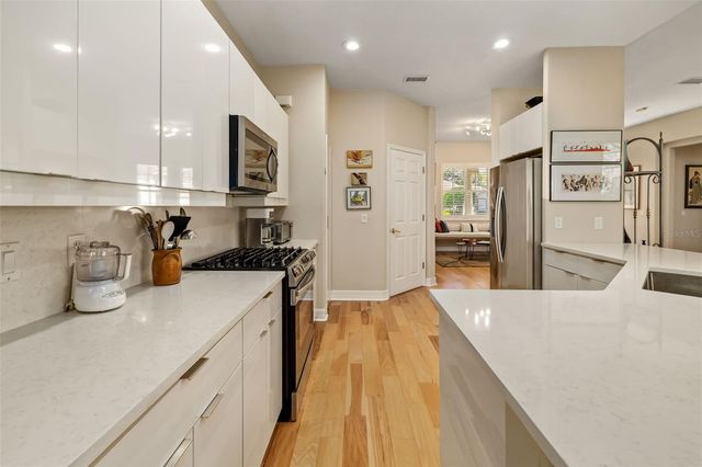 9819 DISCOVERY TERRACE, Bradenton, FL 34212