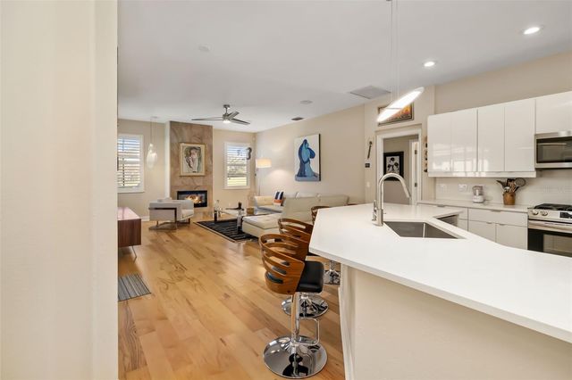 9819 DISCOVERY TERRACE, Bradenton, FL 34212