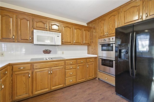 31101 Tyer Road, Grain Valley, MO 64029