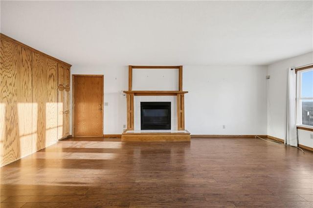 31101 Tyer Road, Grain Valley, MO 64029