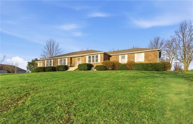 31101 Tyer Road, Grain Valley, MO 64029