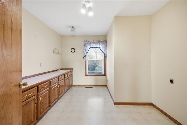 31101 Tyer Road, Grain Valley, MO 64029