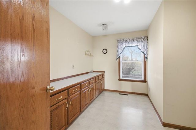 31101 Tyer Road, Grain Valley, MO 64029