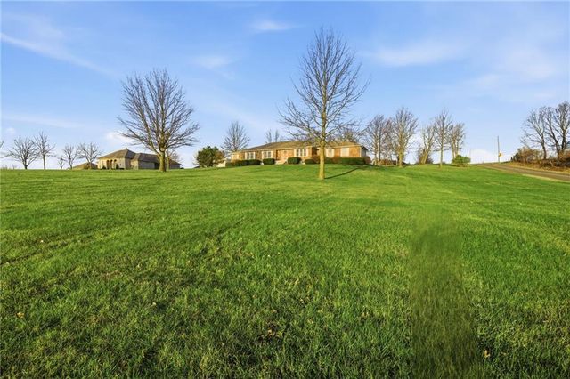 31101 Tyer Road, Grain Valley, MO 64029