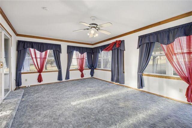 31101 Tyer Road, Grain Valley, MO 64029