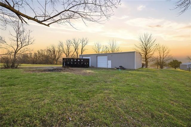 31101 Tyer Road, Grain Valley, MO 64029