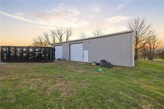 31101 Tyer Road, Grain Valley, MO 64029