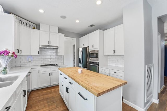 6310 Ashley Hall Court, Houston, TX 77084