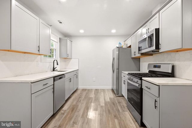 2329 SUNNY HILL AVE, Williamstown, NJ 08094