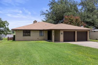 112 Mesquite DR, Kingsland, TX 78639