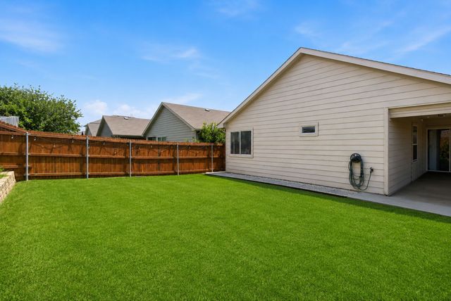 6005 Melanie Drive, Fort Worth, TX 76131