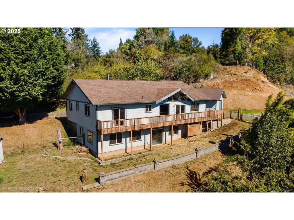 94171 CRYSTOL CREEK Ln, Coquille, OR 97423